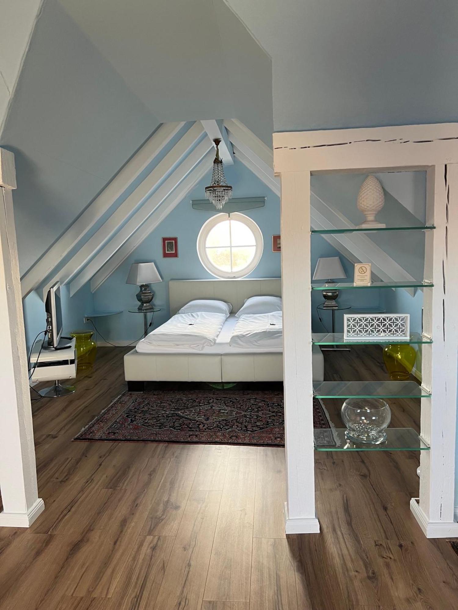 Hotel Stadtresidenz Hildesheim Ngoại thất bức ảnh