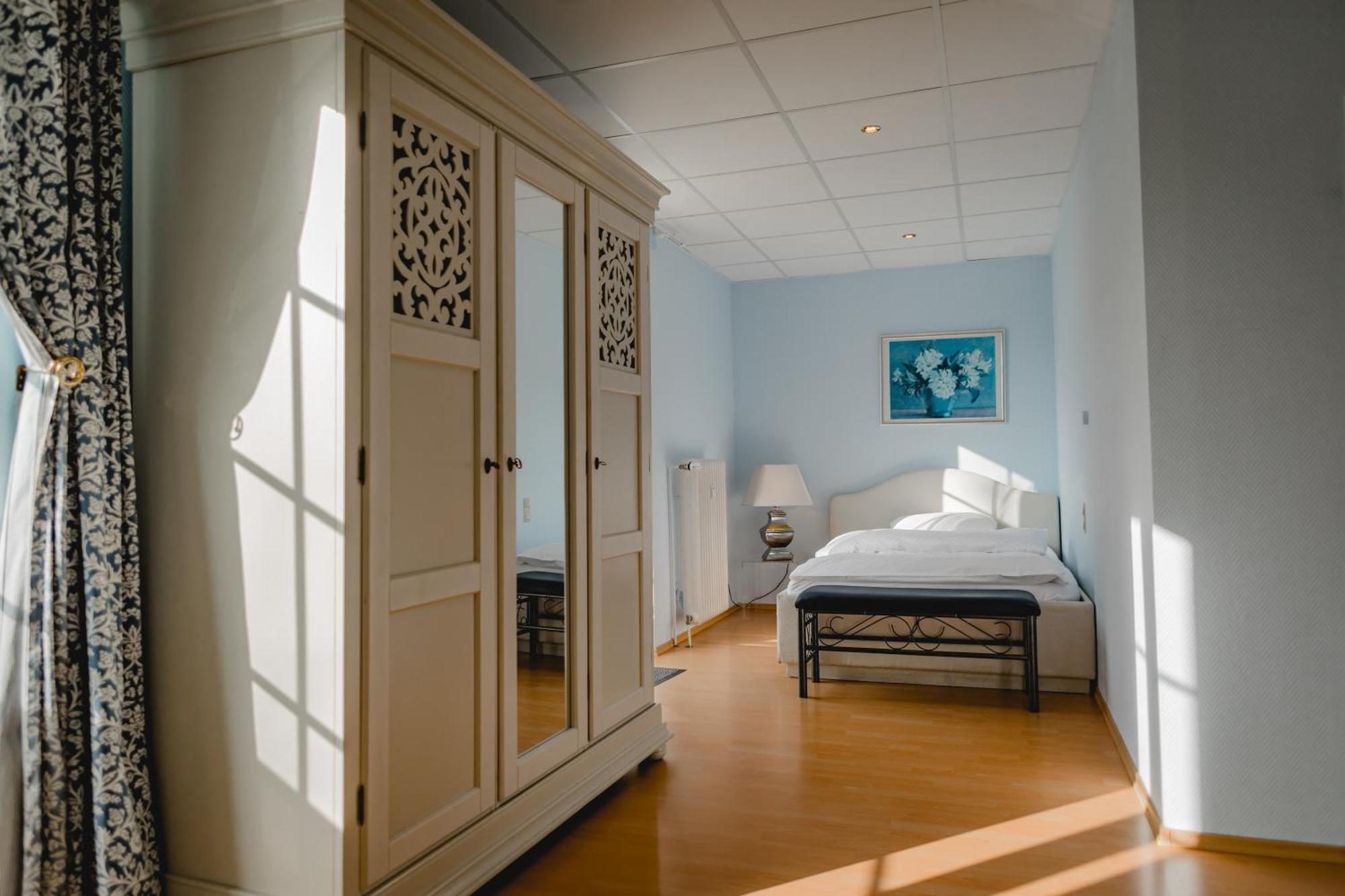 Hotel Stadtresidenz Hildesheim Ngoại thất bức ảnh