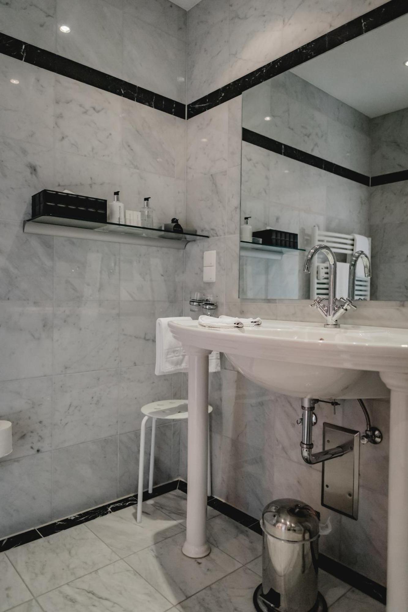 Hotel Stadtresidenz Hildesheim Ngoại thất bức ảnh