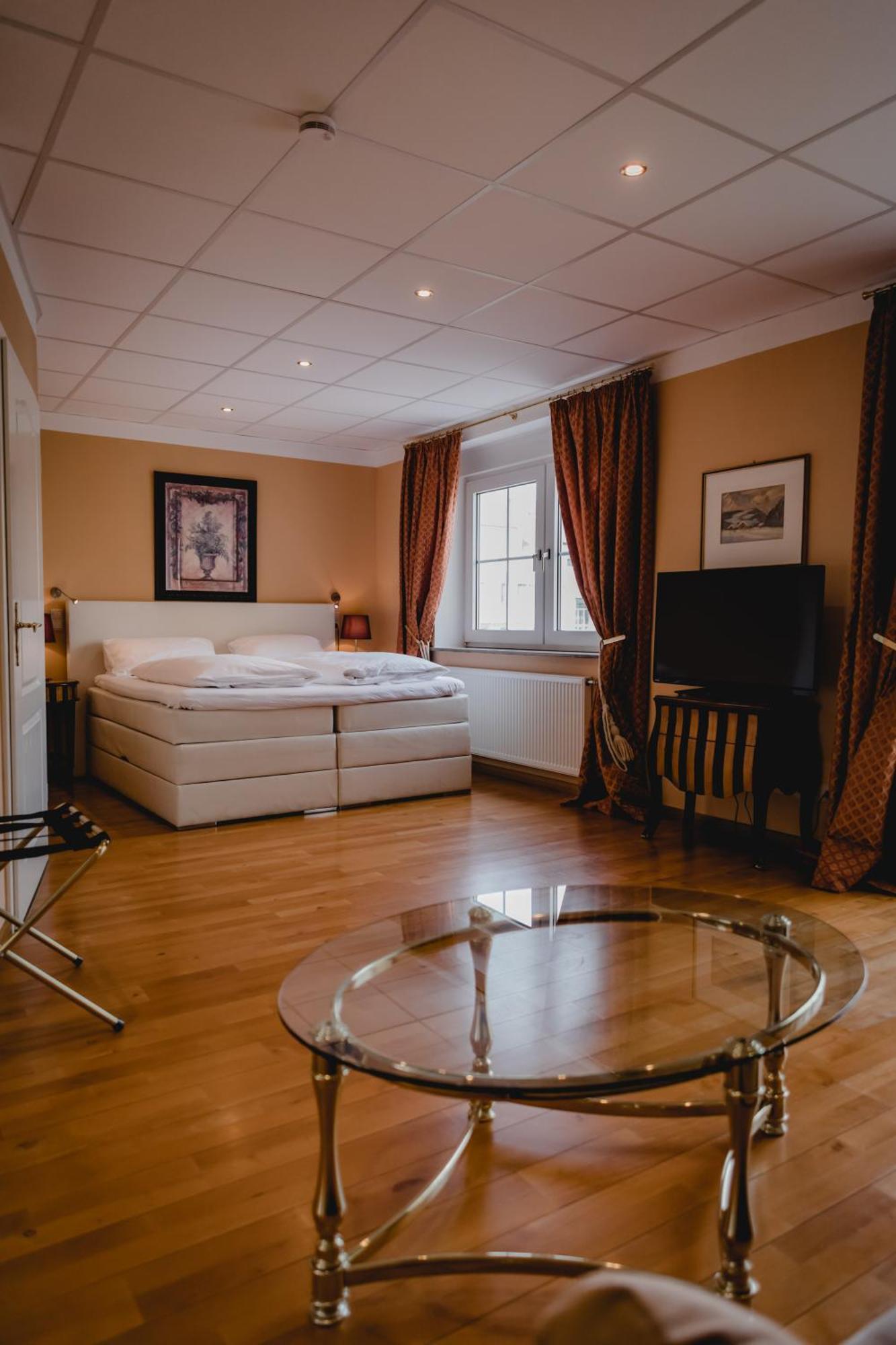 Hotel Stadtresidenz Hildesheim Ngoại thất bức ảnh