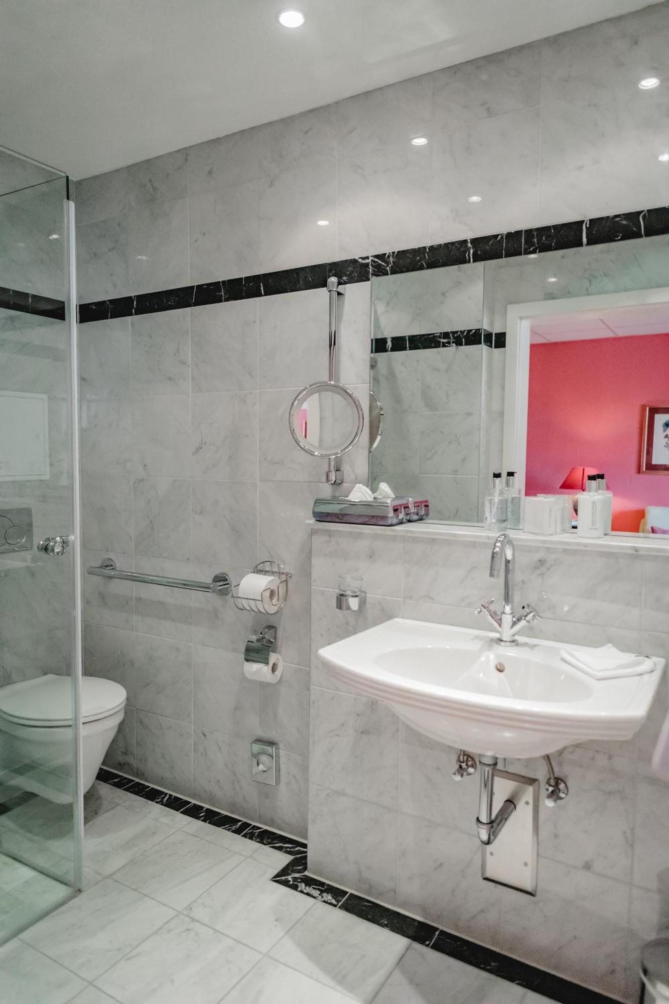 Hotel Stadtresidenz Hildesheim Ngoại thất bức ảnh